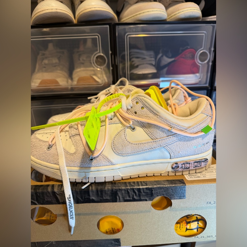 Off-White Dunk Low Lot 12 Size 10.5 
Brand new